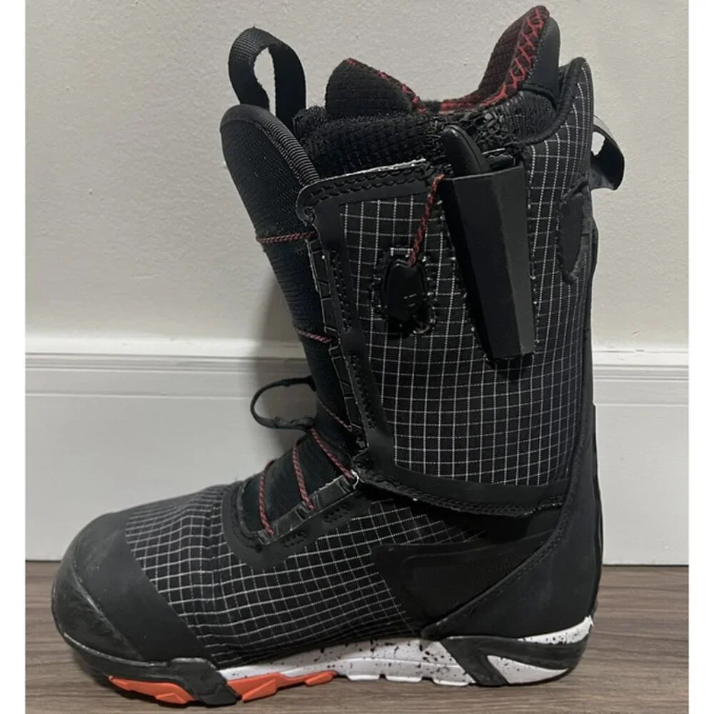 $695 Burton SLX Snowboard Boots! 7.5 Black Grid Great Condition Top of the Line